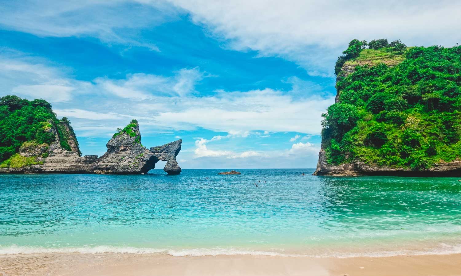 atuh beach